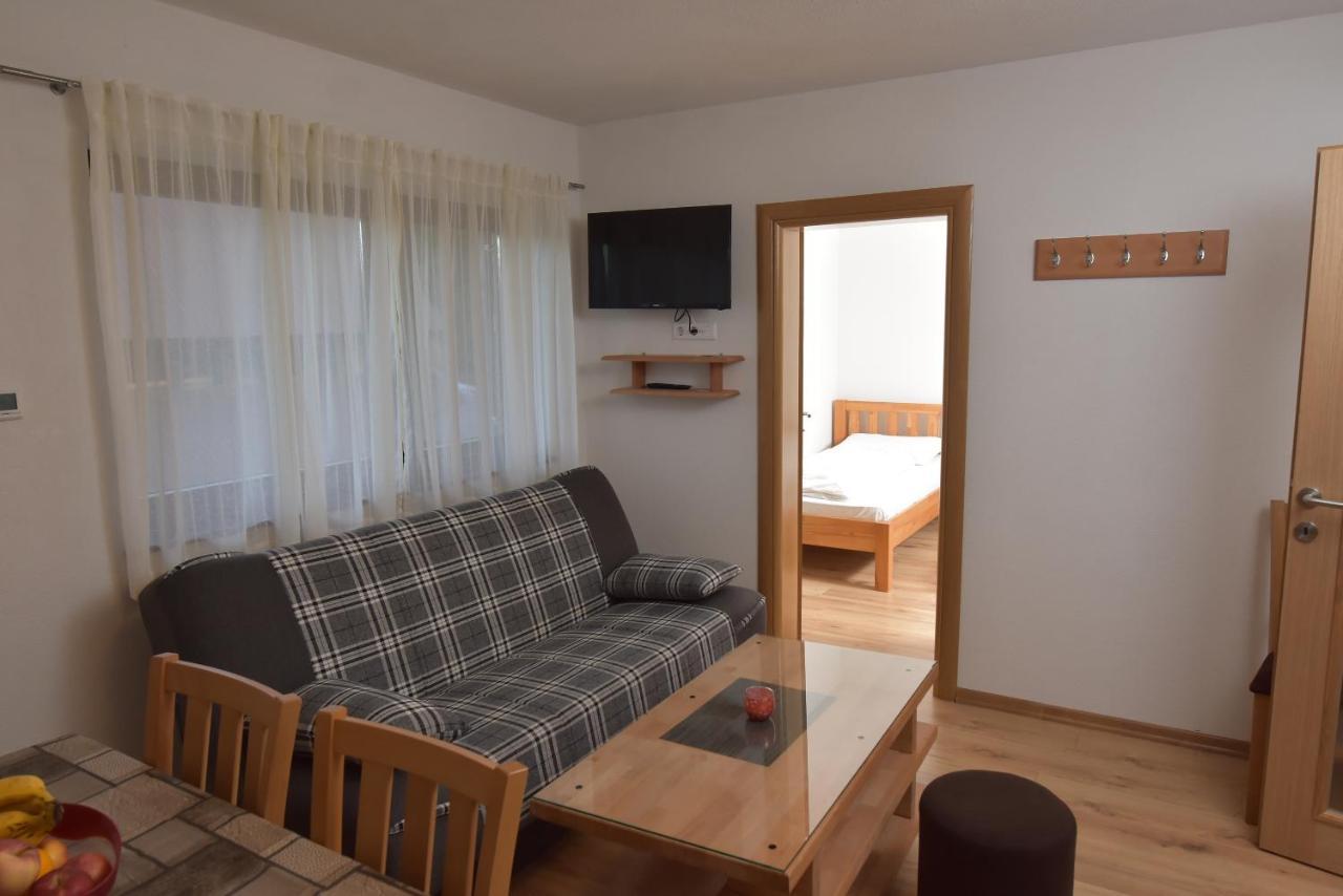 Apartments Villa Deja 자호리나 외부 사진