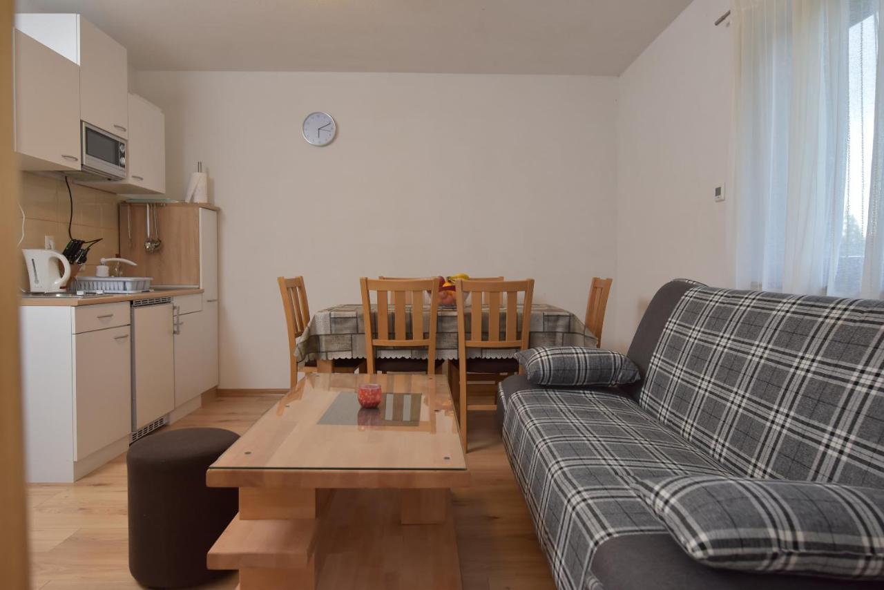 Apartments Villa Deja 자호리나 외부 사진