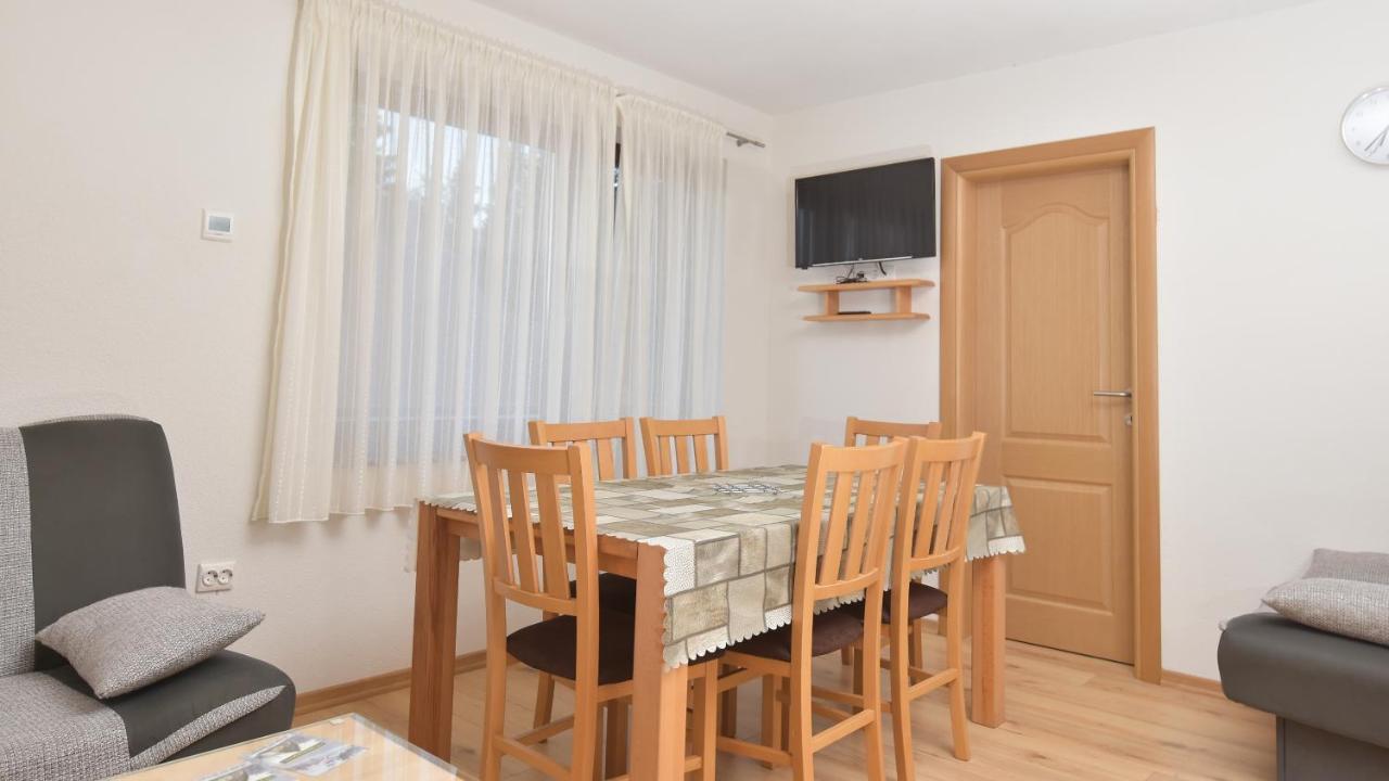 Apartments Villa Deja 자호리나 외부 사진