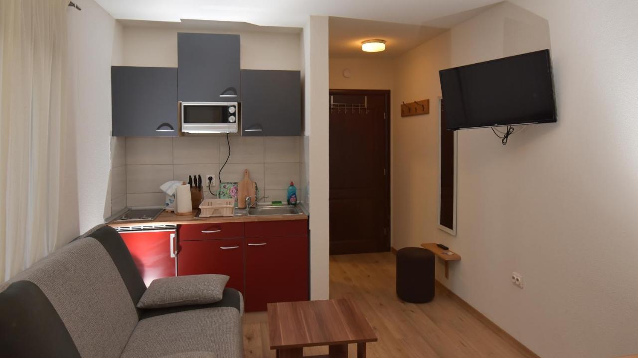 Apartments Villa Deja 자호리나 외부 사진